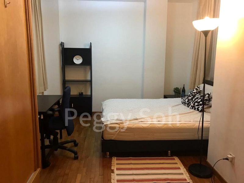 4 Bed Condo for Rent in  The Huntington - Image 3