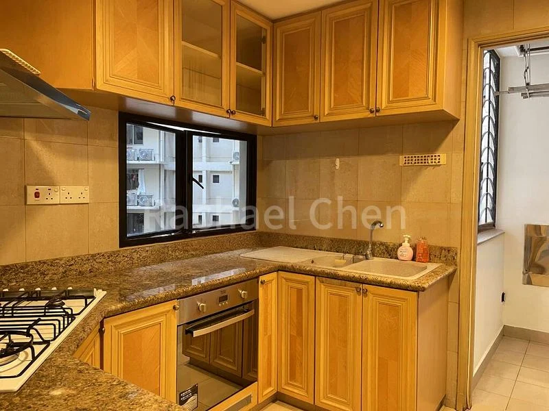 2 Bed Condo for Sale in  Heritage View - Image 2