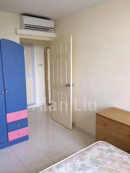 4 Room (4A) HDB for Rent in  480 Segar Road - Image 2