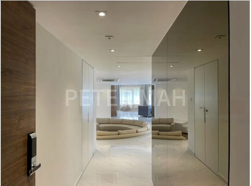3 Bed Condo for Rent in  The Draycott - Image 17