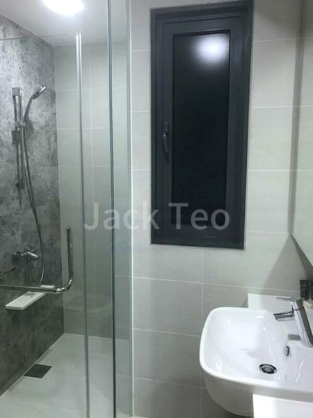 3 Bed Condo for Rent in  The Lakefront Residences - Image 11