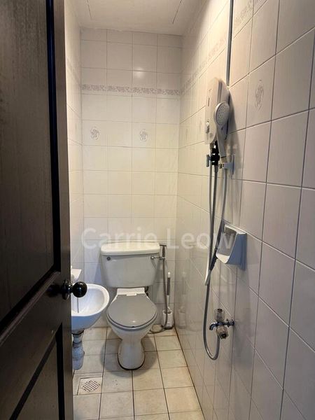 4 Bed Condo for Rent in  Hume Park I - Image 11