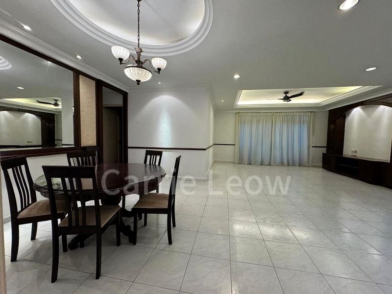 4 Bed Condo for Rent in  Hume Park I - Image 1