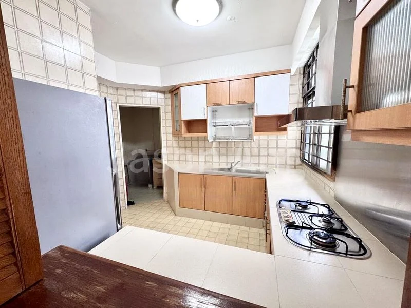 3 Bed Condo for Sale in  Mandarin Gardens - Image 10