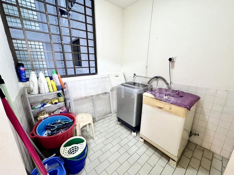 3 Bed Condo for Sale in  Mandarin Gardens - Image 8