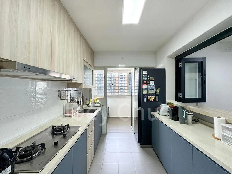 Premium HDB for Sale in 322B Sumang Walk - Image 4