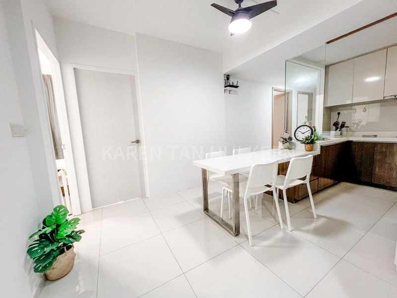 Common Room (Condo) for Rent in  Twin Waterfalls - Image 6