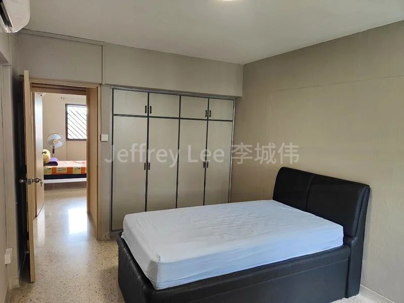 4 Room (4NG) HDB for Rent in 141 Tampines Street 12 - Image 6