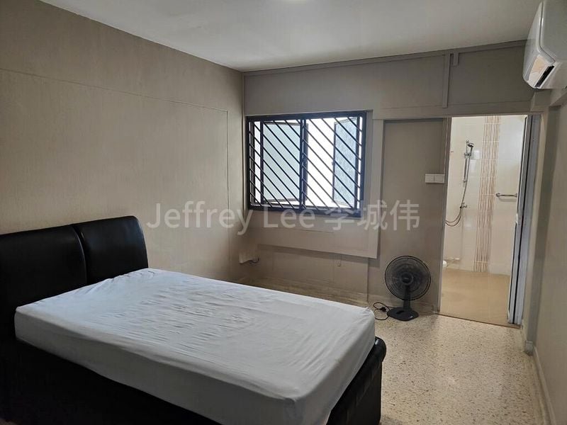 4 Room (4NG) HDB for Rent in 141 Tampines Street 12 - Image 3