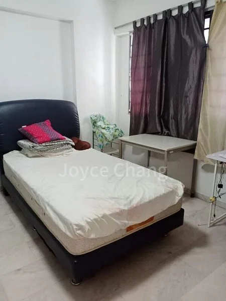 Common Room (HDB) for Rent in  283 Choa Chu Kang Avenue 3 - Image 1
