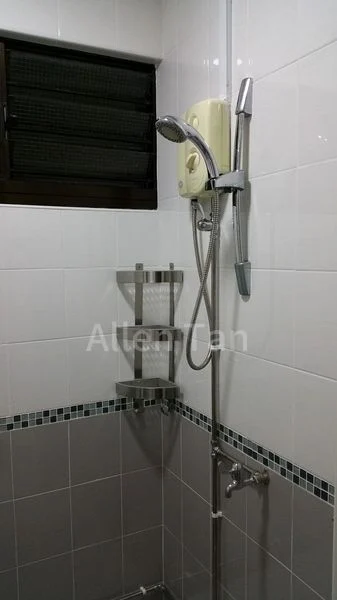 Common Room (HDB) for Rent in  208 Yishun Street 21 - Image 5