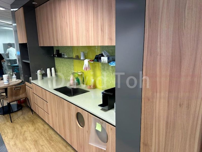 Office for Rent: Excellent High Floor, Fitted Office with View; Raffles Place - Image 5