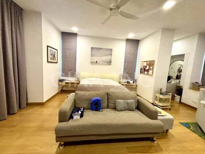 4 Bed Semi-Detached House (Landed) for Sale in  Lengkong Lima - Image 2