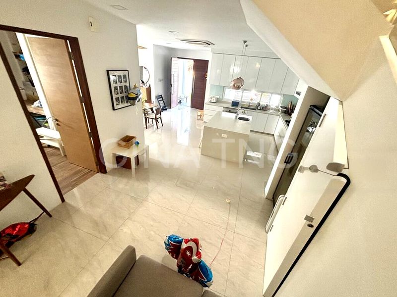 4 Bed Semi-Detached House (Landed) for Sale in  Lengkong Lima - Image 9