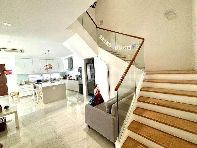 4 Bed Semi-Detached House (Landed) for Sale in  Lengkong Lima - Image 11