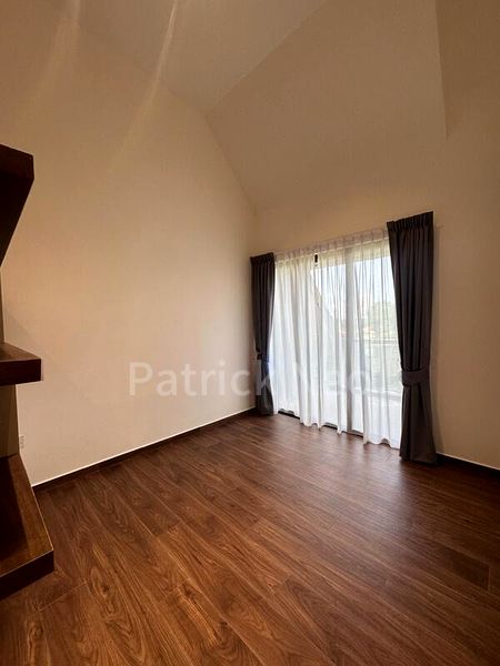 2 Bed Condo for Rent in  Holland Grove Road - Image 7