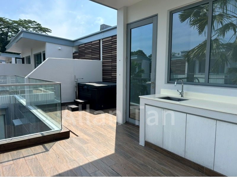 5 Bed Landed for Sale in  Greenwood Mews - Image 7