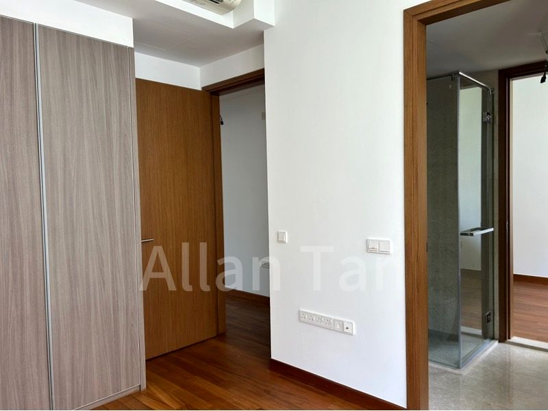 5 Bed Landed for Sale in  Greenwood Mews - Image 13