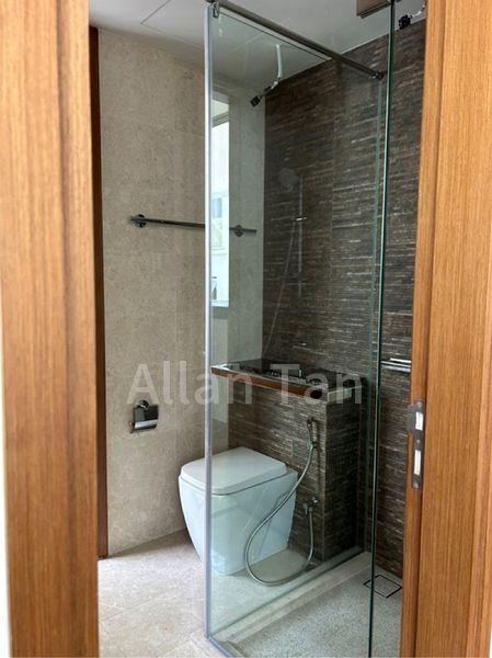 5 Bed Landed for Sale in  Greenwood Mews - Image 10