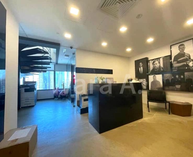 Office for Rent: Forum Galleria Shopping Centre - Image 3