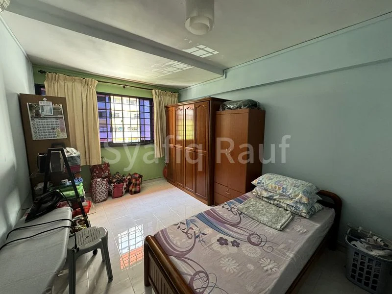 5 Room (5I) HDB for Sale in 238 Yishun Ring Road - Image 9