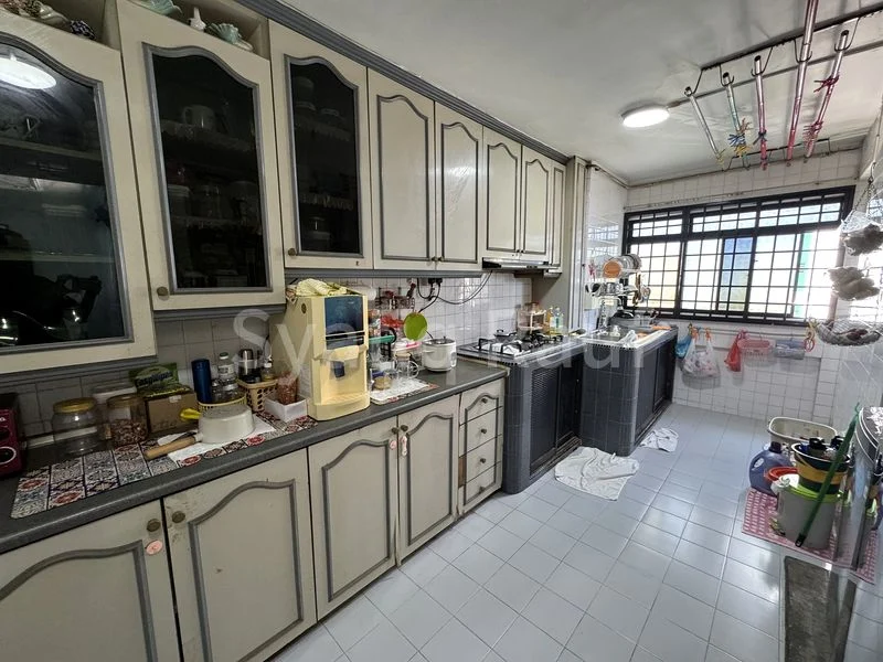 5 Room (5I) HDB for Sale in 238 Yishun Ring Road - Image 5