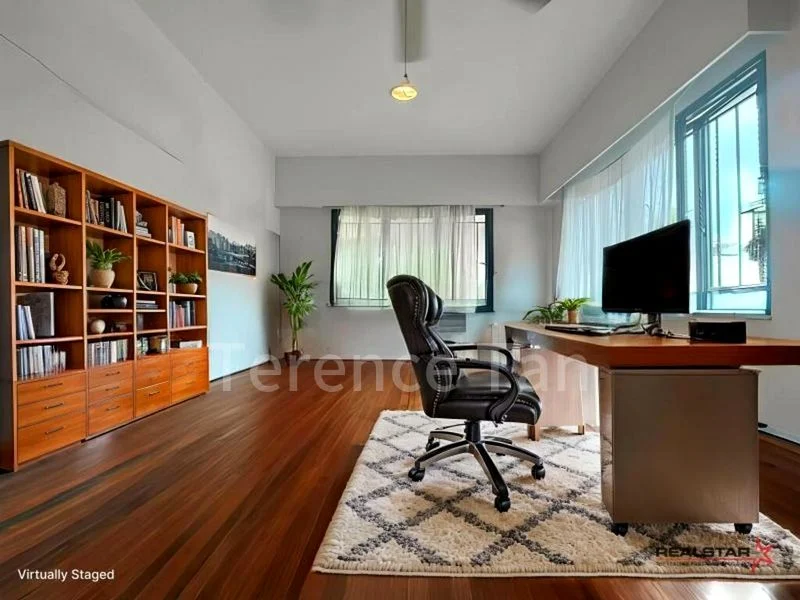 6 Bed Bungalow (Landed) for Sale in  Watten Estate - Image 16