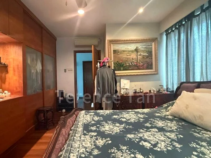 6 Bed Bungalow (Landed) for Sale in  Watten Estate - Image 19