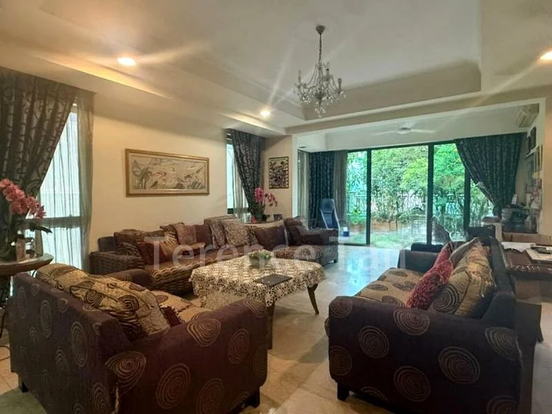 6 Bed Bungalow (Landed) for Sale in  Watten Estate - Image 8