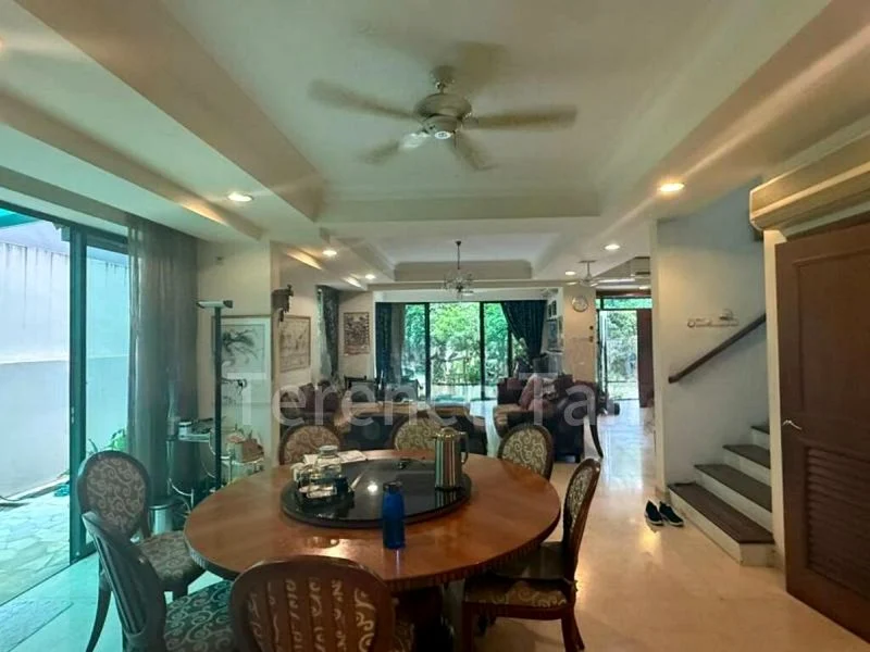 6 Bed Bungalow (Landed) for Sale in  Watten Estate - Image 12