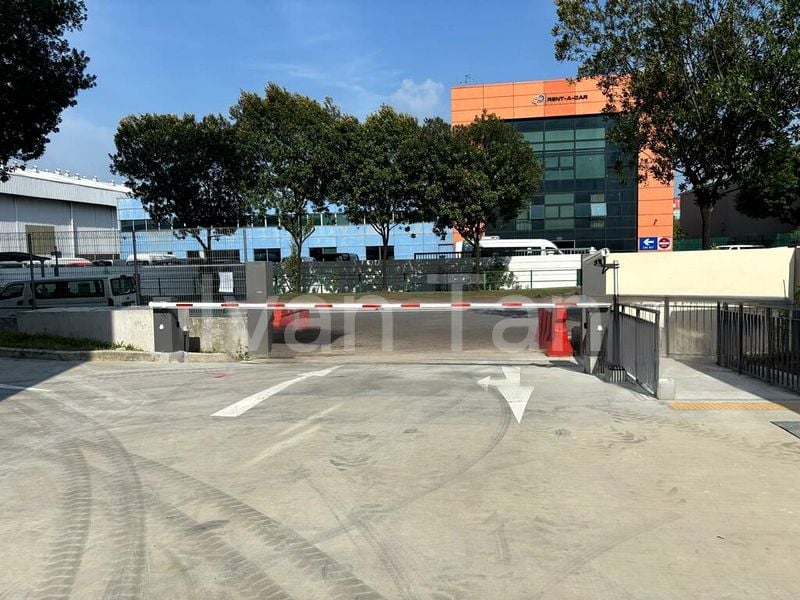 Factory / Workshop (B2) for Rent: pandan road - Image 2