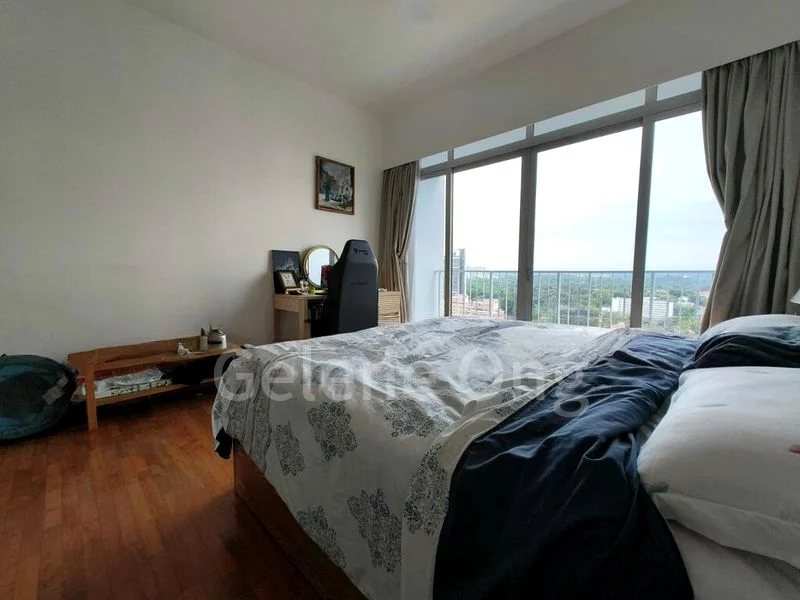 3 Bed Condo for Sale in  The Metropolitan Condominium - Image 5