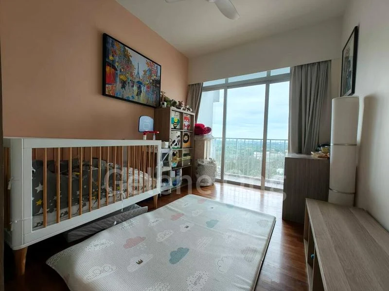 3 Bed Condo for Sale in  The Metropolitan Condominium - Image 3