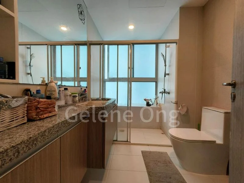 3 Bed Condo for Sale in  The Metropolitan Condominium - Image 4