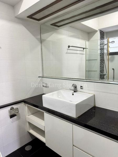 Common Room (HDB) for Rent in  106B Depot Road - Image 4