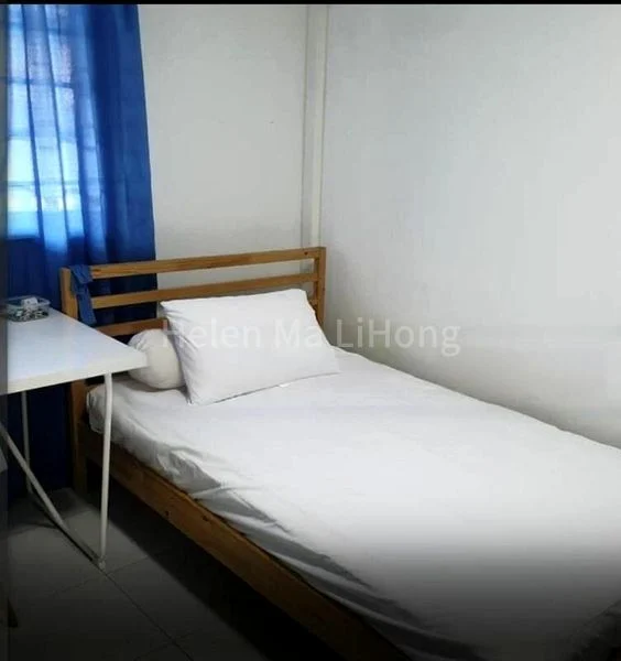 Common Room (HDB) for Rent in  149 Bishan Street 11 - Image 3