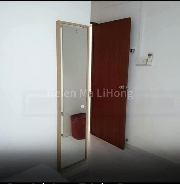 Common Room (HDB) for Rent in  149 Bishan Street 11 - Image 2