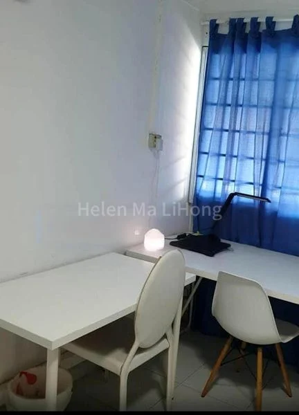 Common Room (HDB) for Rent in  149 Bishan Street 11 - Image 1