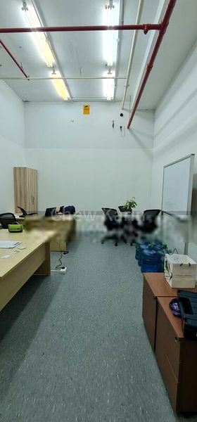 Light Industrial (B1) for Rent: "Unity Centre - Image 9