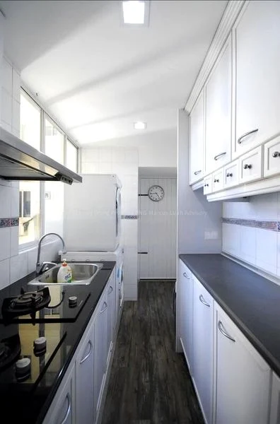 3 Bed Apartment (Condo) for Sale in Neptune Court - Image 3