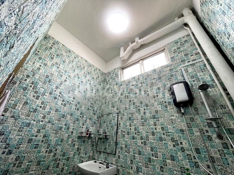 Master Room (Condo) for Rent in Sing Lian Building - Image 1