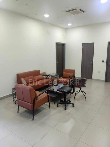 Office for Rent: Fragrance Empire Building - Image 2