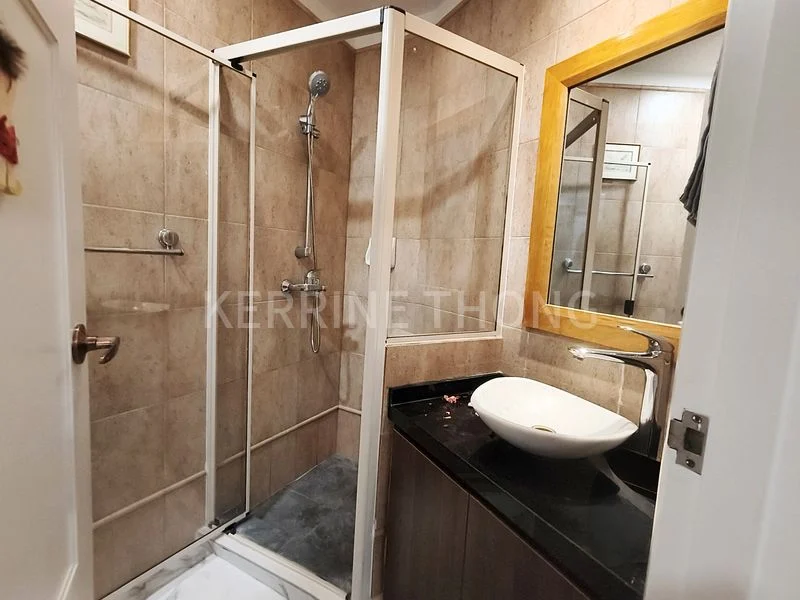 Common Room (Condo) for Rent in  Heritage View - Image 8