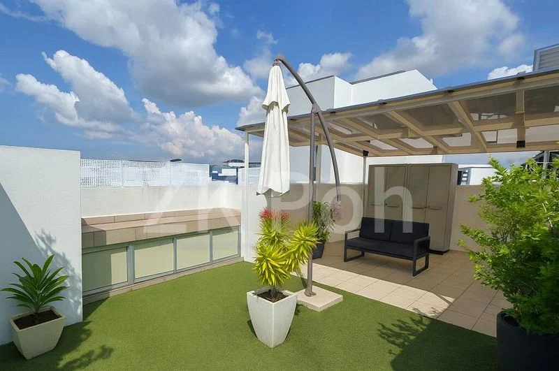3 Bed Executive Condo for Rent in  Blossom Residences - Image 3