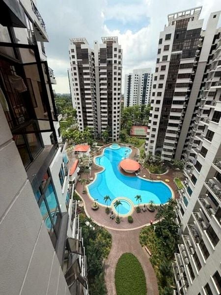 3 Bed Condo for Rent in  The Mayfair - Image 3