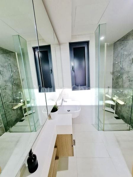 Master Room (Condo) for Rent in  The Lakefront Residences - Image 4