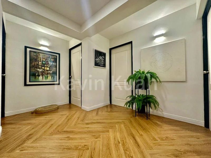 5 Room (5I) HDB for Sale in  9 Pine Close - Image 4