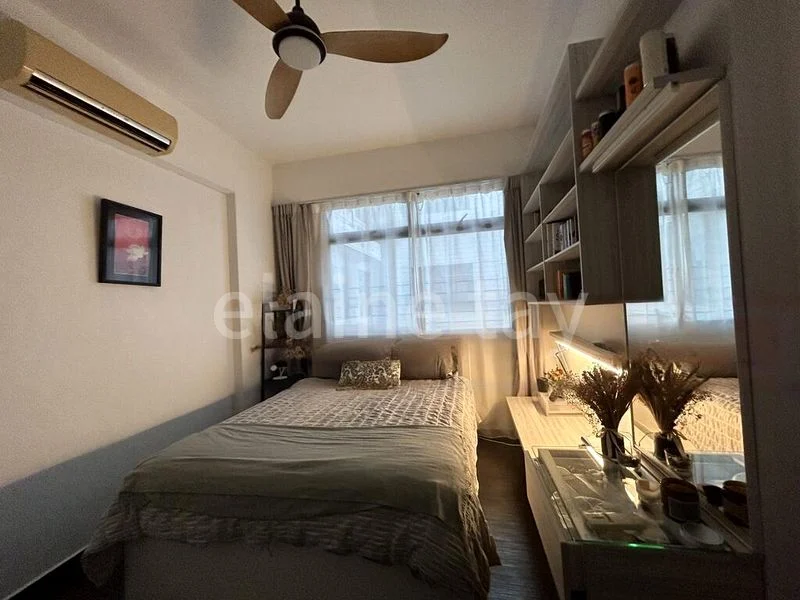 Common Room (Condo) for Rent in  Palm Lodge - Image 7