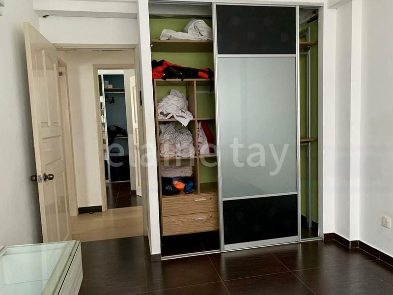 Common Room (Condo) for Rent in  Palm Lodge - Image 2
