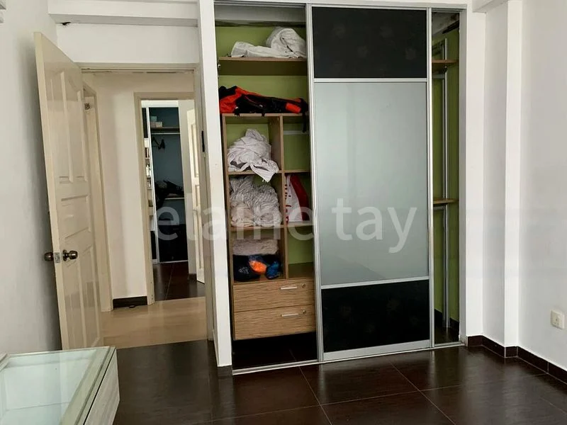 Common Room (Condo) for Rent in  Palm Lodge - Image 2